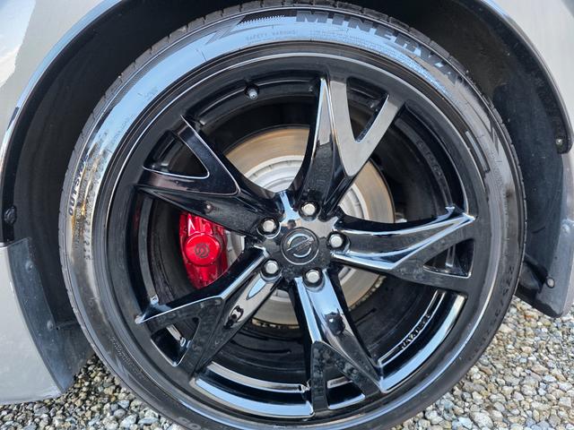 フェアレディＺ バージョンＴ　車検令和８年７月　純正メーカーナビ　ＮＩＳＭＯフェンダーアーチモール　ＨＫＳマフラー　社外キャリパー　パドルシフト（20枚目）