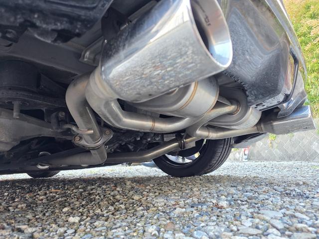 フェアレディＺ バージョンＴ　車検令和８年７月　純正メーカーナビ　ＮＩＳＭＯフェンダーアーチモール　ＨＫＳマフラー　社外キャリパー　パドルシフト（26枚目）