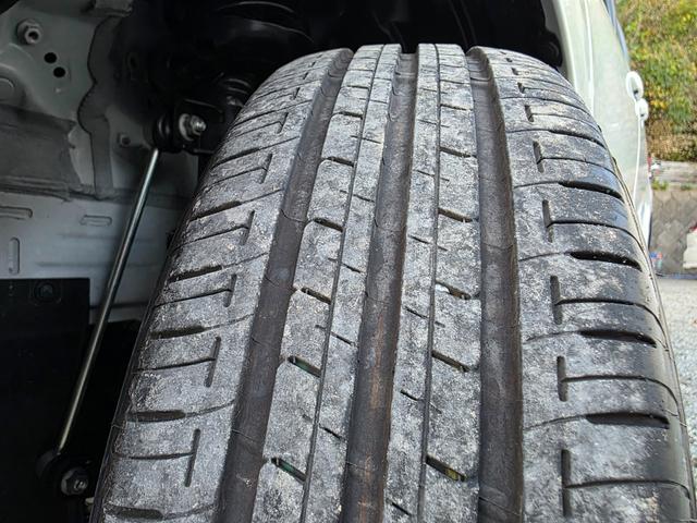 シエンタ ハイブリッドＺ　Ｒ５年　実走行１万キロ台　車検令和９年１１月　純正１０．５インチナビ　Ｂｌｕｅｔｏｏｔｈ　モデリスタエアロ　パーキングサポートブレーキ（21枚目）