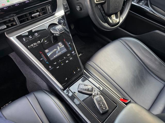 MIRAI ベースグレード ベースグレード(4名) 車検令和9年11月 純正SDナビ CD DVD 地デジ BT ETC パワーシート 全席シートヒーター(12枚目)