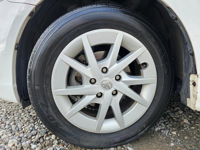 プリウスアルファ Ｓ　車検令和９年４月　純正ＳＤナビ　ＣＤ　ＤＶＤ　地デジＴＶ　Ｂｌｕｅｔｏｏｔｈ　ビルトインＥＴＣ　バックカメラ　スマートキー×２（13枚目）