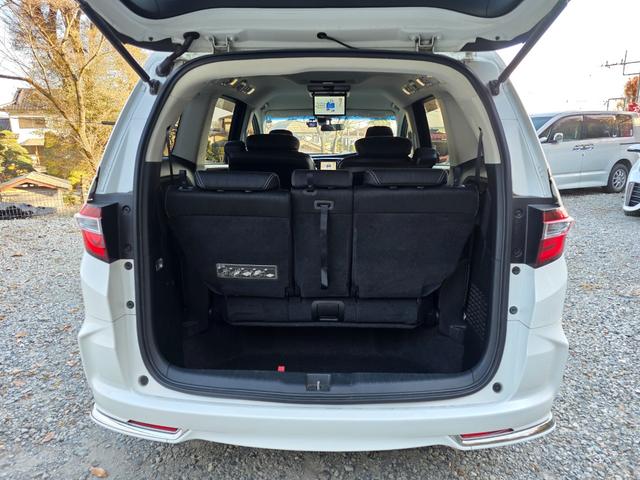 オデッセイ アブソルート 車検令和9年3月 純正メーカーナビ DVD 地デジ Bluetooth クルコン ETC バックカメラ 両側パワースライドドア(13枚目)