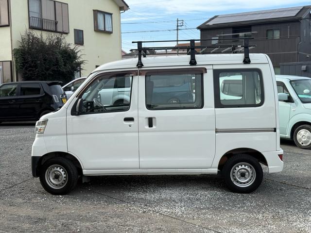 ハイゼットカーゴ スペシャル　車検２年間　アイドリングストップ　ＥＴＣ　キャリア（3枚目）