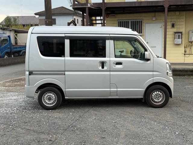 ＮＶ１００クリッパーバン ＤＸ　セーフティパッケージ　車検２年間　４速ＡＴ　セフティサポート　キーレス　オーバーヘッドレス（5枚目）