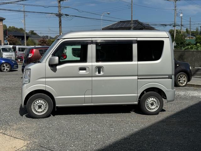 ＮＶ１００クリッパーバン ＤＸ　ＧＬエマージェンシーブレーキパッケージ　車検２年間　キーレス　オーバーヘッドレス　２ｎｄ発進（6枚目）