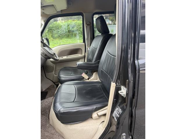 ＮＶ１００クリッパーバン ＧＸターボ　車検２年間　４速ＡＴ　ナビ　テレビ　ターボ（9枚目）