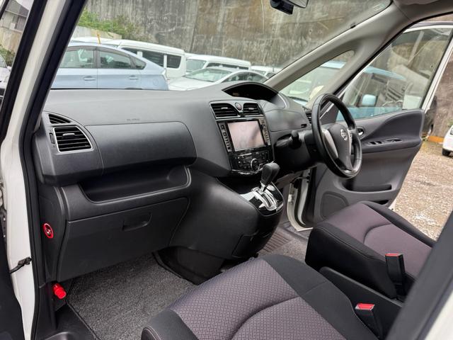 セレナ ハイウェイスター　Ｓ－ハイブリッド　車検２年間　ＥＴＣ　ナビ　バックカメラ　プッシュスタート　ドライブレコーダー　両側パワースライドドア（8枚目）