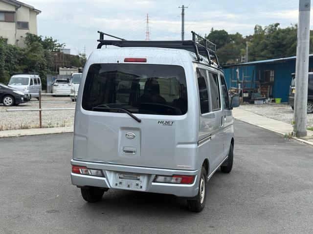 ハイゼットカーゴ ＤＸ　車検２年間　キーレス　ＥＴＣ　ナビ　オーバーヘッドレス　アイドリングストップ（4枚目）