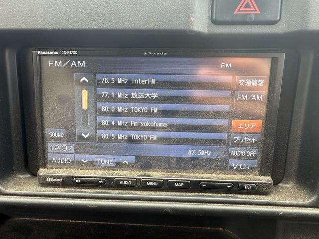 ハイゼットカーゴ ＤＸ　車検２年間　キーレス　ＥＴＣ　ナビ　オーバーヘッドレス　アイドリングストップ（13枚目）