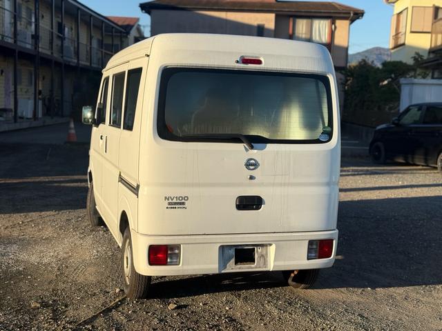 ＮＶ１００クリッパーバン ＤＸ　車検２年間　２ｎｄ発進（3枚目）