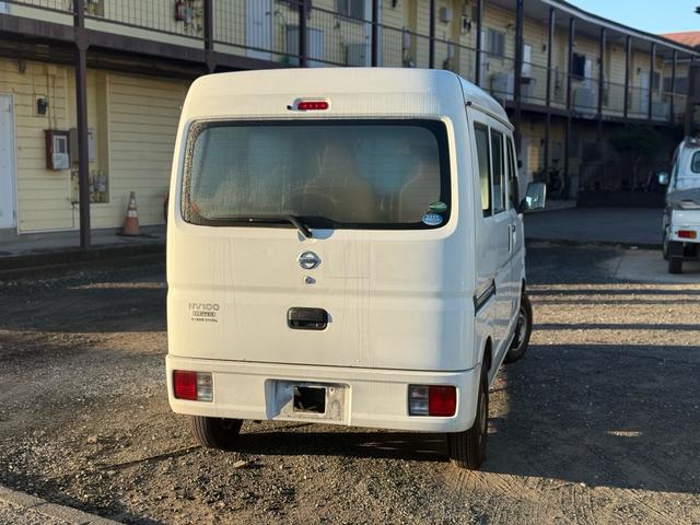 ＮＶ１００クリッパーバン ＤＸ　車検２年間　２ｎｄ発進（4枚目）