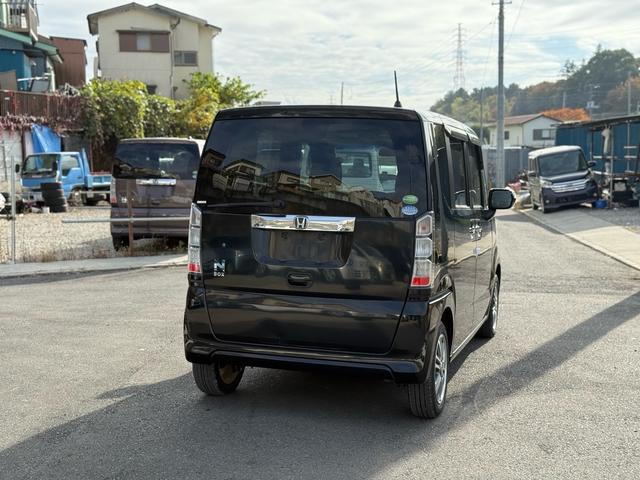 Ｎ－ＢＯＸ Ｇ　ＳＳパッケージ　車検２年間　プッシュスタート　ナビ　ＥＴＣ　両側電動パワースライドドア（4枚目）