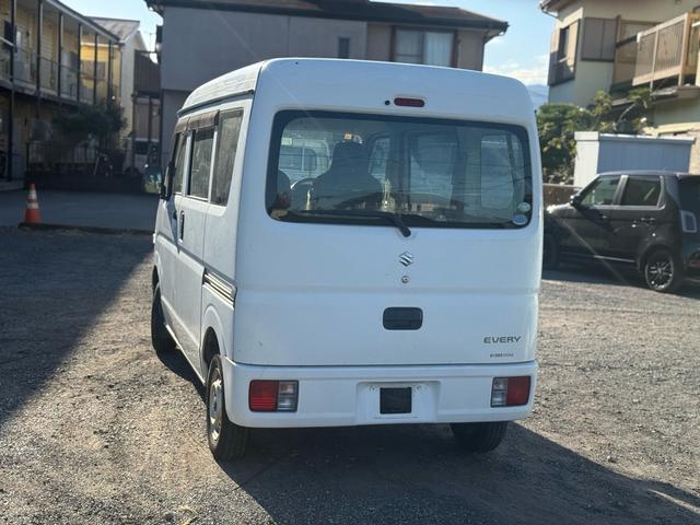 エブリイ ＰＡ　車検２年間　５速ＭＴ（3枚目）