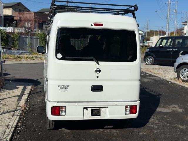 ＮＶ１００クリッパーバン ＤＸ　ＧＬセーフティパッケージ　車検２年間　４速ＡＴ　セフティサポート　キーレス　ナビ　バックカメラ　ＥＴＣ　オーバーヘッドレス（5枚目）