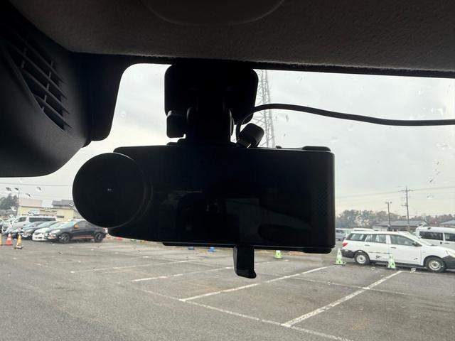 ＮＶ１００クリッパーバン ＤＸ　ＧＬセーフティパッケージ　車検２年間　４速ＡＴ　セフティサポート　キーレス　ナビ　バックカメラ　ＥＴＣ　オーバーヘッドレス（16枚目）