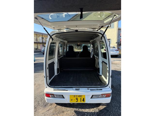 ハイゼットカーゴ ＤＸ　ＳＡＩＩＩ　車検９年３月　キーレス　スマートアシスト　ＥＴＣ　オーバーヘッドレス（12枚目）