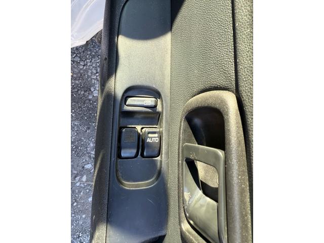 ハイゼットカーゴ ＤＸ　ＳＡＩＩＩ　車検９年３月　キーレス　スマートアシスト　ＥＴＣ　オーバーヘッドレス（15枚目）