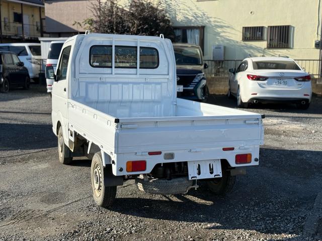 キャリイトラック ＫＣエアコン・パワステ　車検２年間　ＡＴ　４ＷＤ　ＥＴＣ　ドライブレコーダー（3枚目）