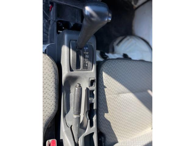 キャリイトラック ＫＣエアコン・パワステ　車検２年間　ＡＴ　４ＷＤ　ＥＴＣ　ドライブレコーダー（11枚目）