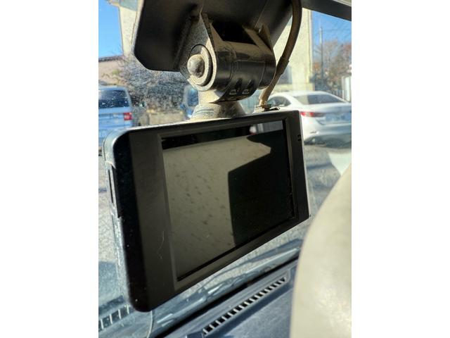 キャリイトラック ＫＣエアコン・パワステ　車検２年間　ＡＴ　４ＷＤ　ＥＴＣ　ドライブレコーダー（12枚目）