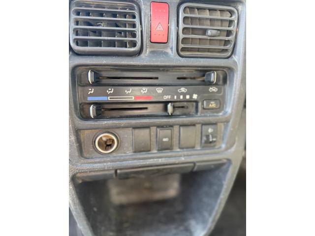 キャリイトラック ＫＣエアコン・パワステ　車検２年間　ＡＴ　４ＷＤ　ＥＴＣ　ドライブレコーダー（13枚目）