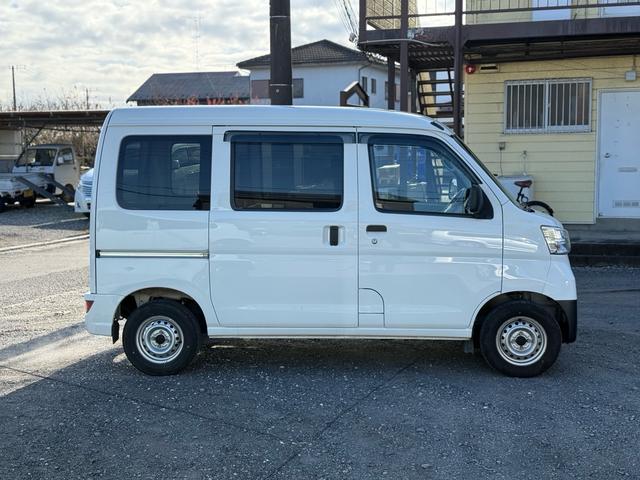 ハイゼットカーゴ ＤＸ　車検２年間　スマートアシスト　キーレス　ドライブレコーダー　ナビ　バックカメラ（6枚目）