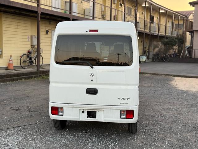 エブリイ PCリミテッド 車検2年間 4速AT キーレス ナビ バックカメラ ETC セフティサポート(4枚目)