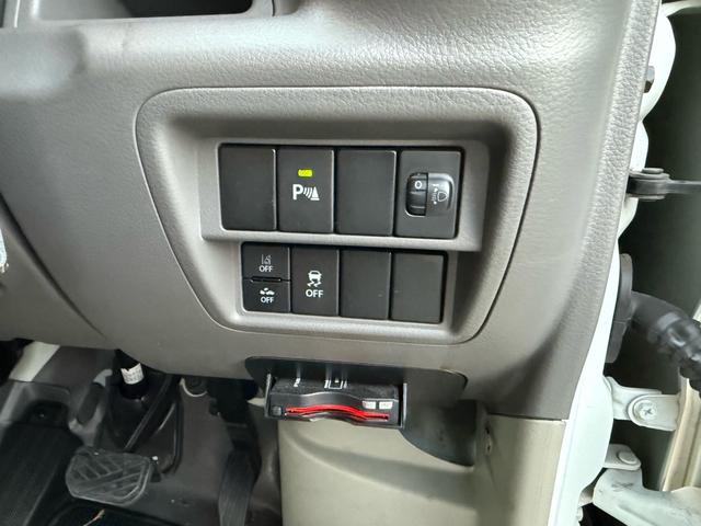 エブリイ PCリミテッド 車検2年間 4速AT キーレス ナビ バックカメラ ETC セフティサポート(16枚目)