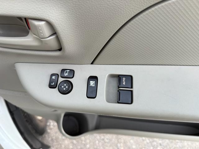 エブリイ PCリミテッド 車検2年間 4速AT キーレス ナビ バックカメラ ETC セフティサポート(18枚目)