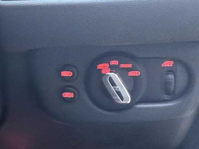 MINI クーパーS クラブマン オール4 4WD(25枚目)