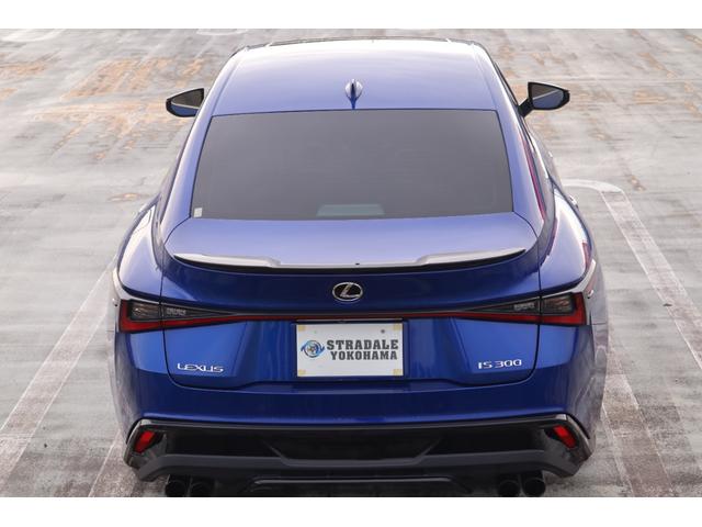 ＩＳ ＩＳ３００　Ｆスポーツモードブラック　ＴＲＤマフラー　赤レザーシート　マークレビンソン　ＴＲＤリアデフューザー　ＴＲＤフロントスポイラー　ＴＲＤサイドスカート　オレンジキャリパー（12枚目）