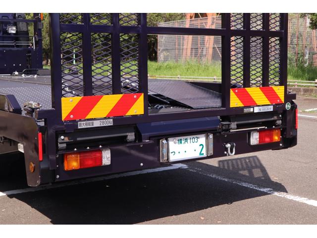 デュトロ 　積載車　日新工業　２台積み　ミッドナイトパープルＩＩＩ　アルミホイール　メッキグリル　メッキカバー（36枚目）