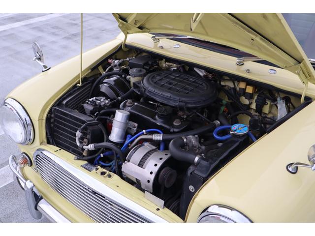 MINI 1.3 Mk1(マーク1)仕様 10インチホイール センターメーター ルーフキャリア モトリタステア フェンダーミラー センターマフラー(10枚目)