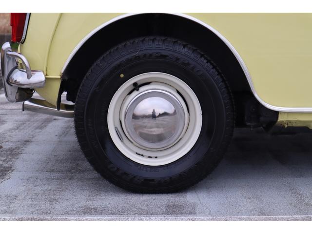 MINI 1.3 Mk1(マーク1)仕様 10インチホイール センターメーター ルーフキャリア モトリタステア フェンダーミラー センターマフラー(24枚目)