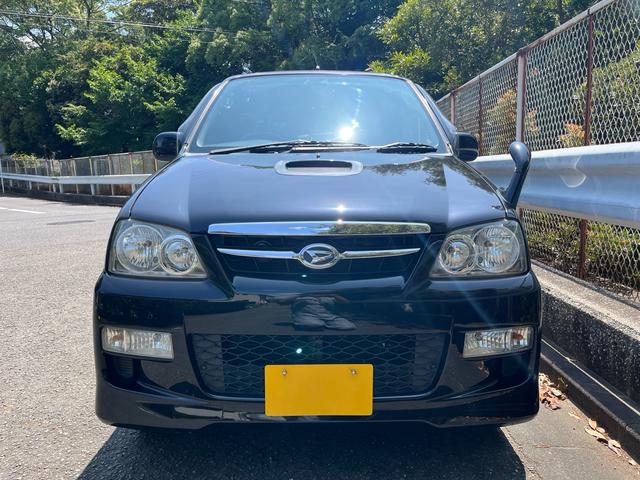 テリオスキッド カスタムＬ　５ＭＴ　４ＷＤ　Ｔベルト交換ステッカーあり　純正キーレス　社外１５インチＡＷ　禁煙車（8枚目）