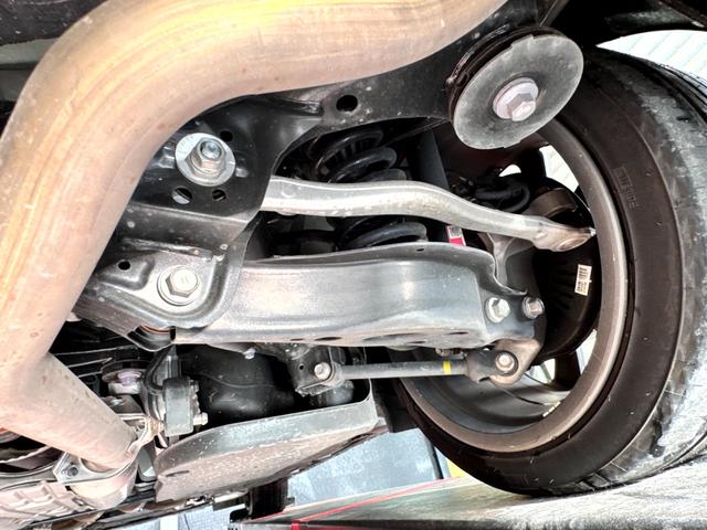 ＩＳ ＩＳ３５０　Ｆスポーツ　３眼ＬＥＤヘッドライト　アップルカープレイ　白革シート　純正オプションＬＳＤ（36枚目）