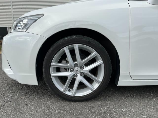 CT CT200h レクサス・純正ナビ・TV・ETC・レーダークルーズ・パドルシフト・LEDヘッドライト・レザーシート・パワーシートヒーター・コーナーセンサー(12枚目)