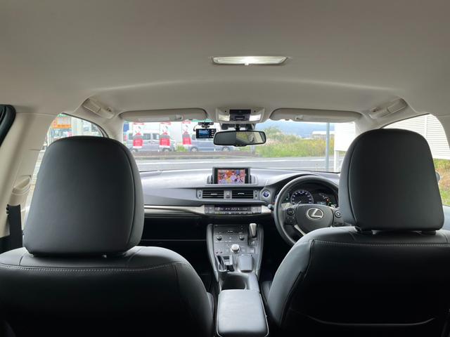 CT CT200h レクサス・純正ナビ・TV・ETC・レーダークルーズ・パドルシフト・LEDヘッドライト・レザーシート・パワーシートヒーター・コーナーセンサー(29枚目)