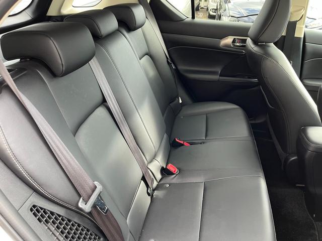 CT CT200h レクサス・純正ナビ・TV・ETC・レーダークルーズ・パドルシフト・LEDヘッドライト・レザーシート・パワーシートヒーター・コーナーセンサー(31枚目)