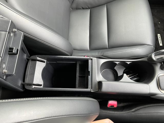 CT CT200h レクサス・純正ナビ・TV・ETC・レーダークルーズ・パドルシフト・LEDヘッドライト・レザーシート・パワーシートヒーター・コーナーセンサー(33枚目)