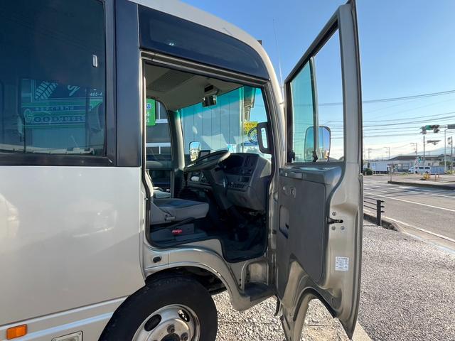 シビリアンバス 　ＥＴＣ　バックカメラ　ＣＤ（9枚目）