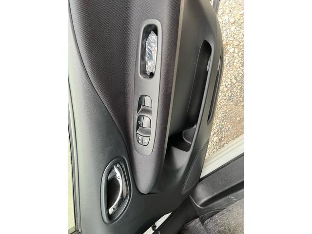 セレナ ハイウェイスター S-ハイブリッド 社外ナビ/地デジ/バックカメラ/フリップダウンモニタ/両側御パワースライドドア/インテノジェントキー/クルコン/ドラレコ(前後)/ETC/純正16インチAW/(30枚目)