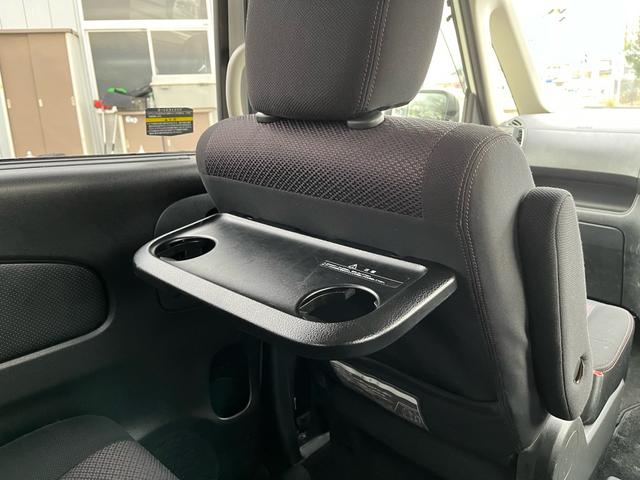 セレナ ハイウェイスター S-ハイブリッド 社外ナビ/地デジ/バックカメラ/フリップダウンモニタ/両側御パワースライドドア/インテノジェントキー/クルコン/ドラレコ(前後)/ETC/純正16インチAW/(45枚目)