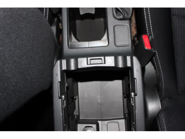 インプレッサスポーツ 2.0i(16枚目)