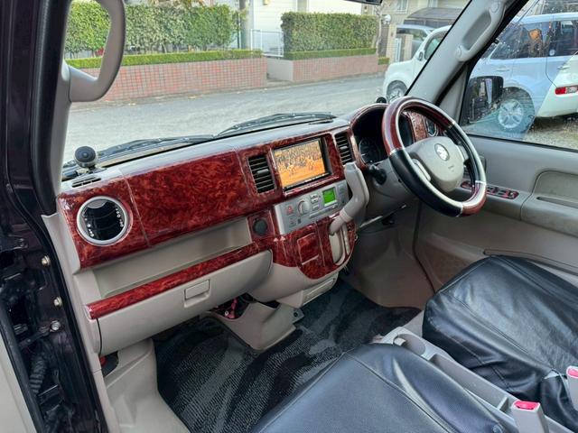 エブリイワゴン ＰＺターボ　／フルエアロ／後席モニター／ヘッドレストモニター／インタークーラーターボ／ナビ／地デジ／片側電動スライドドア／ＥＴＣ／（8枚目）