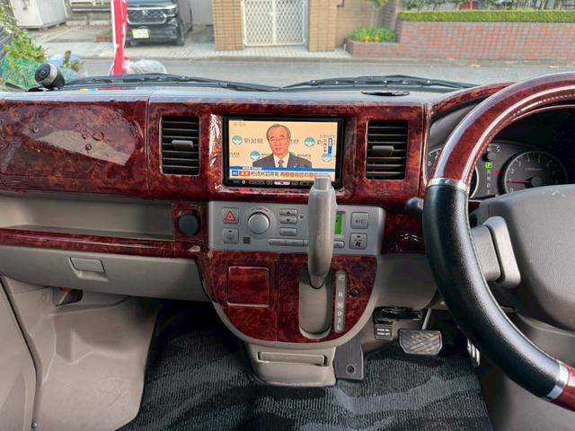 エブリイワゴン ＰＺターボ　／フルエアロ／後席モニター／ヘッドレストモニター／インタークーラーターボ／ナビ／地デジ／片側電動スライドドア／ＥＴＣ／（16枚目）