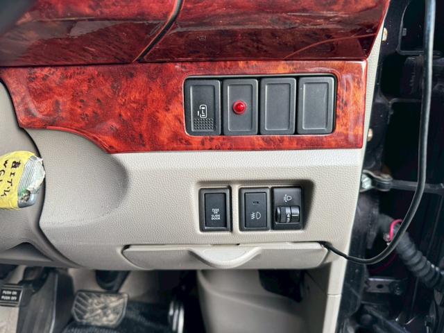 エブリイワゴン ＰＺターボ　／フルエアロ／後席モニター／ヘッドレストモニター／インタークーラーターボ／ナビ／地デジ／片側電動スライドドア／ＥＴＣ／（23枚目）