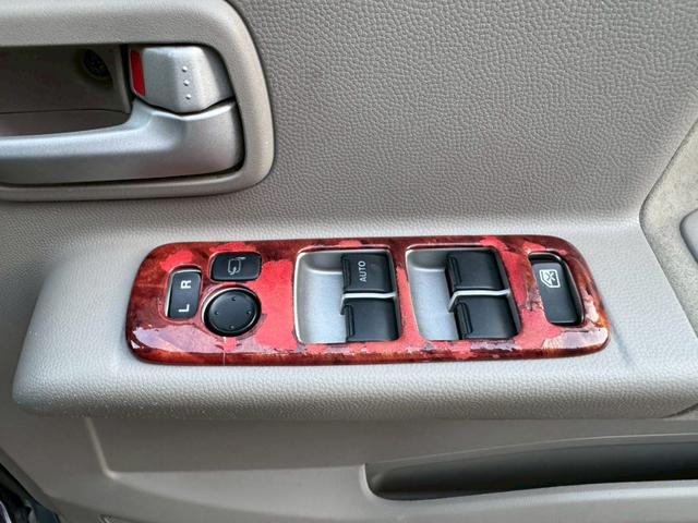 エブリイワゴン ＰＺターボ　／フルエアロ／後席モニター／ヘッドレストモニター／インタークーラーターボ／ナビ／地デジ／片側電動スライドドア／ＥＴＣ／（24枚目）