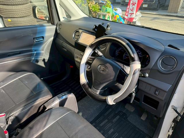 タントエグゼ カスタムRS /ナビ/テレビ/ドライブレコーダー/ETC/ターボ車/(4枚目)