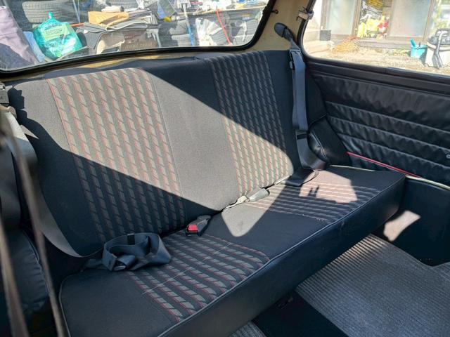 MINI クーパー1.3 /4速マニュアル/スペアキー/純正アルミ/(5枚目)